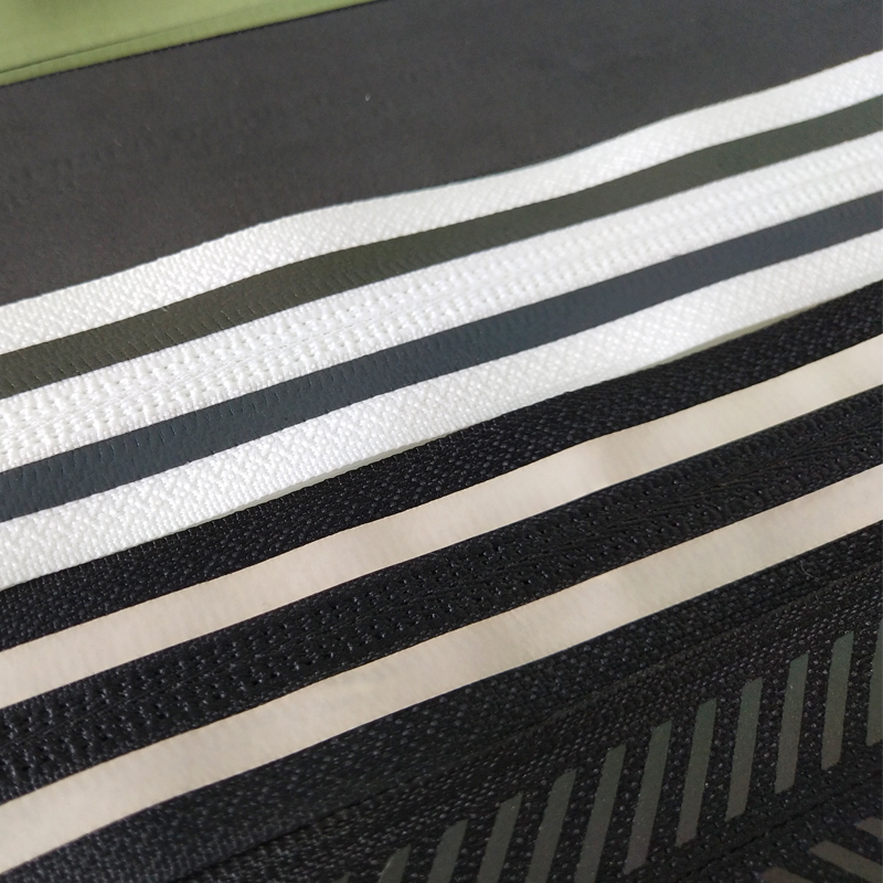 5# waterproof reflective zipper bright silver reflective图片5